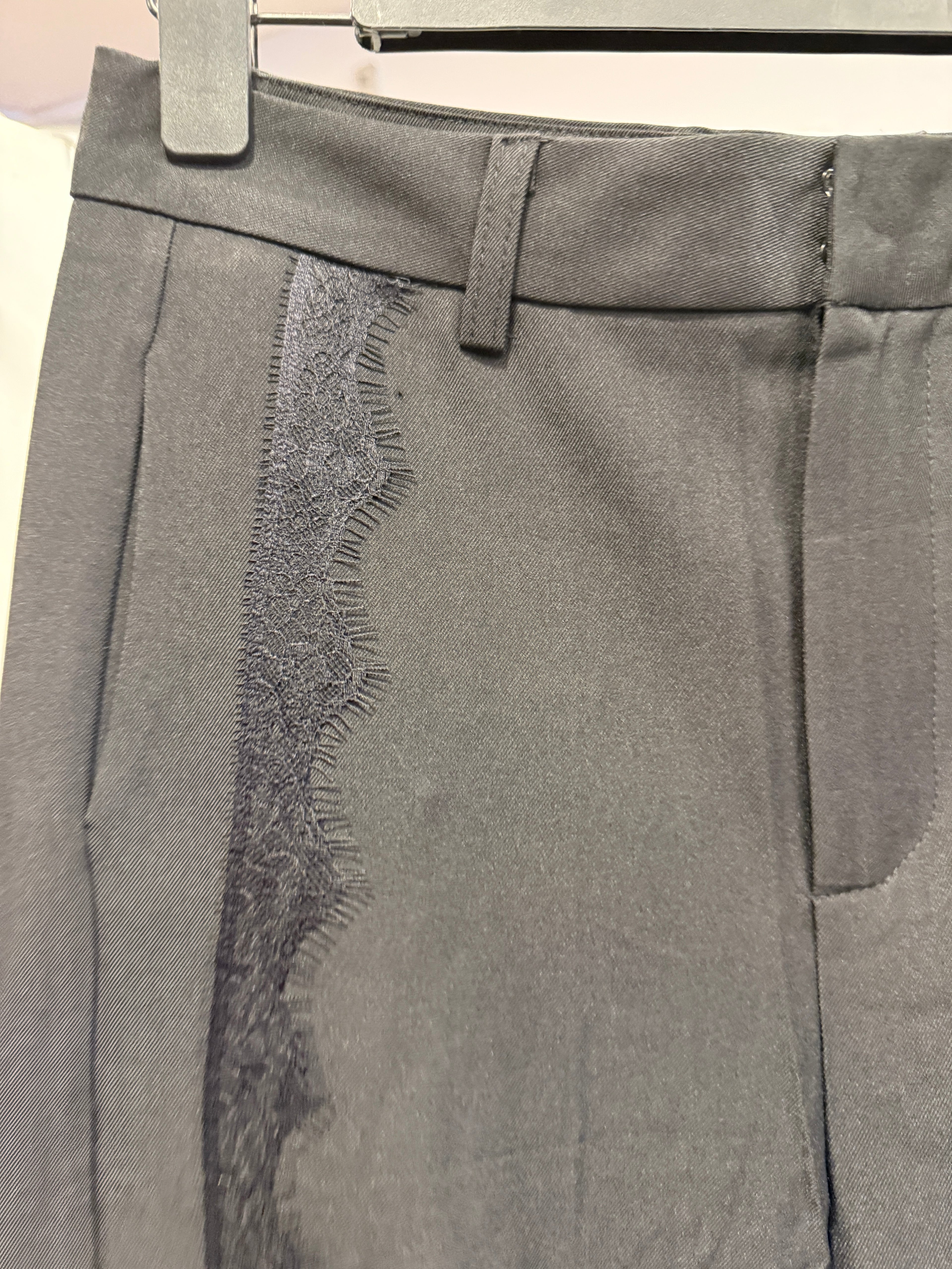 lina thick black pants